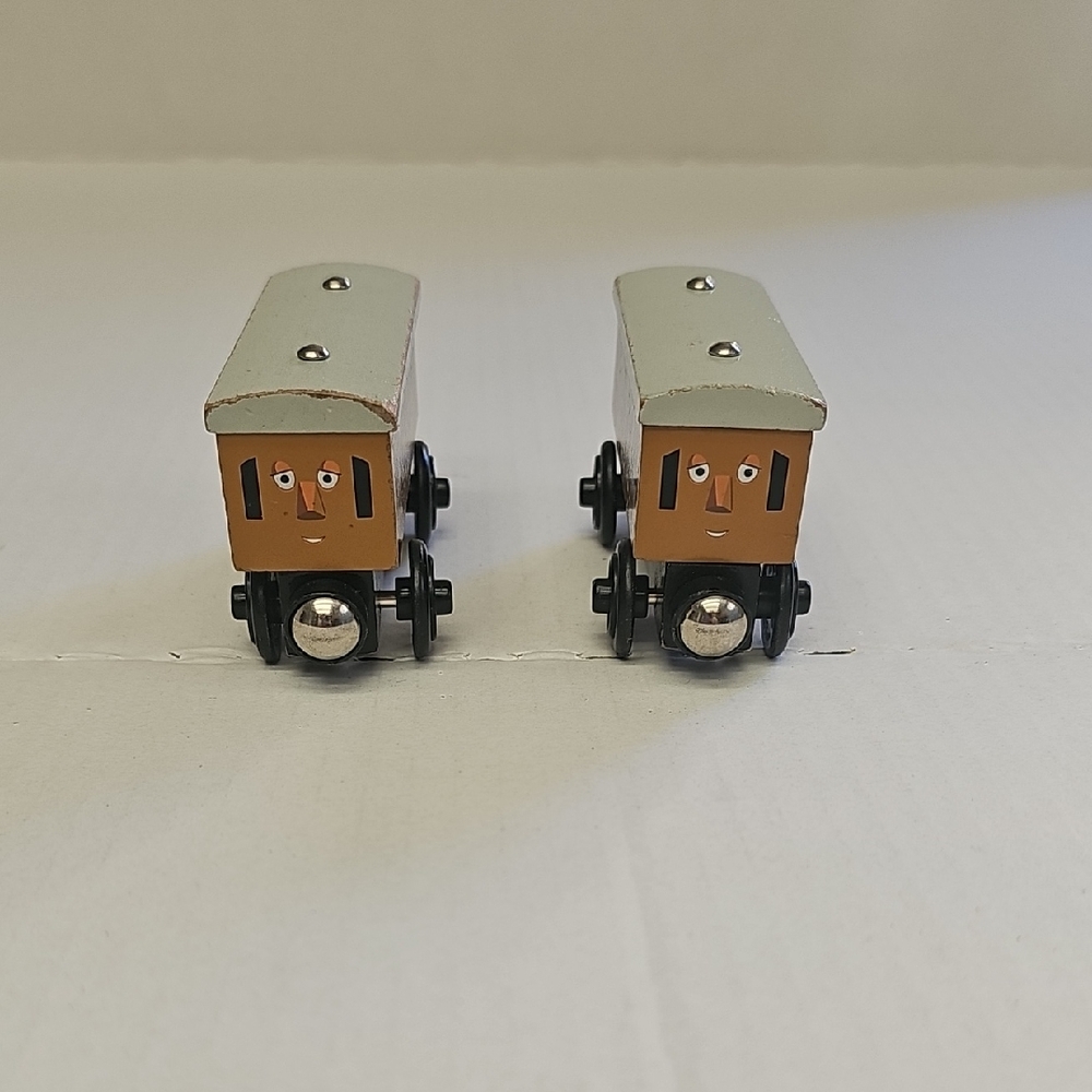 Thomas & Friends Annie and Clarabel